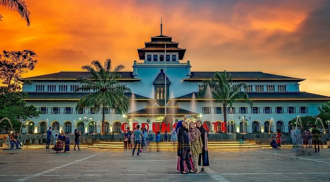 3d2n 3 Days 2 Nights Bandung + City Tour
